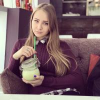 Полина