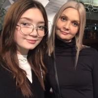 Мама их👉🏻👱🏻‍♀️👶🏼