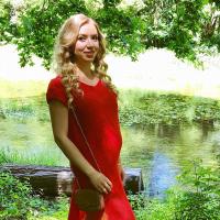 Анна Исаева
