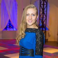 Галина Устинова 