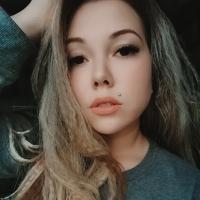 Аня