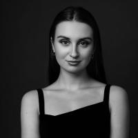 Елена-посредник по Китаю