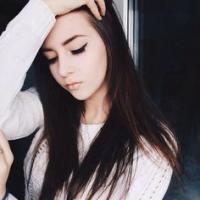 Эля Семенова