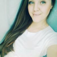 Полина