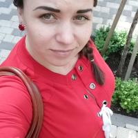 Юлия Леонова