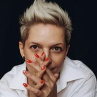 Ирина Зенкова в инсте Ira.livs
