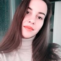 Юлия Захарова