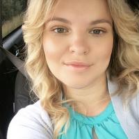 Полина