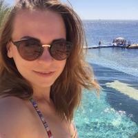 Полина