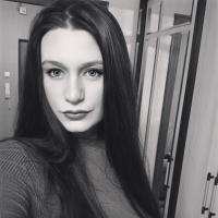 Виктория Эрзиханова 