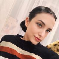 Алина 💜