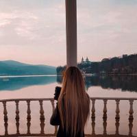 Аня