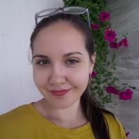 Лариса Белая