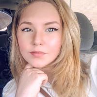 Sara Davis
