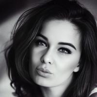 Алина