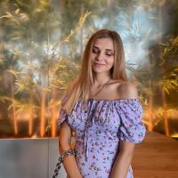 Anastasiia 