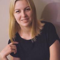 Анна Костырина