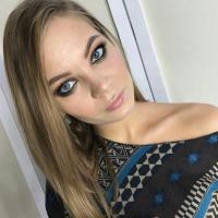 Юля