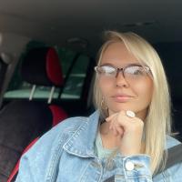 Аня
