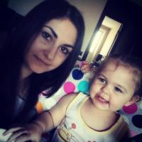 Лола Пирумкулова