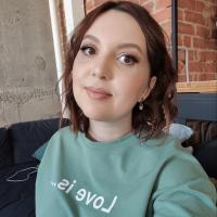 Полина