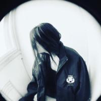 Ари