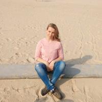 Анна Зюзина