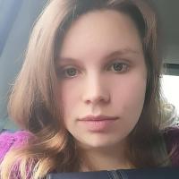 Полина