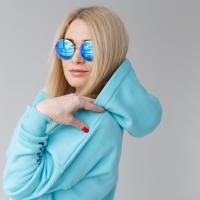 лана 