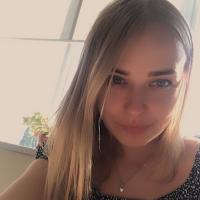 Аня