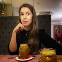 Таня