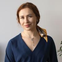 Елена Вострикова