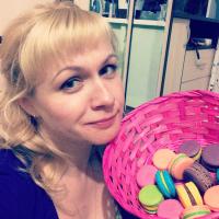 Надя