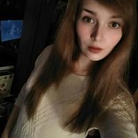 Тася Савенкова