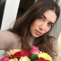 Зарина Пахомова