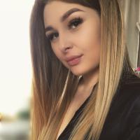 Ангелина Медведева 