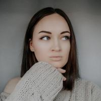 Аня