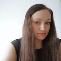 Полина