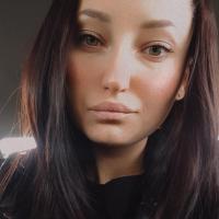 Полина