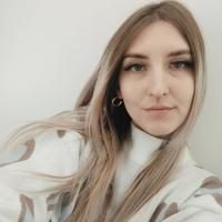 Полина