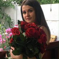 Аня