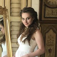 Танюша