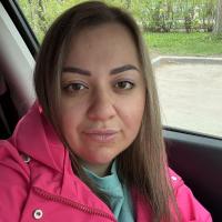 Лорена Николова