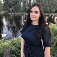 Аня