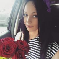 Елена Жукова 