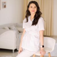 👩🏻‍⚕️ Ким Анастасия Игоревна
