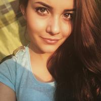 Камила Лазинова