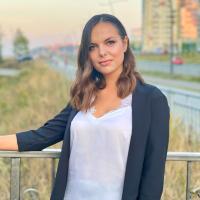 Алёна Дикушникова