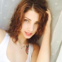 Полина