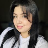 Полина